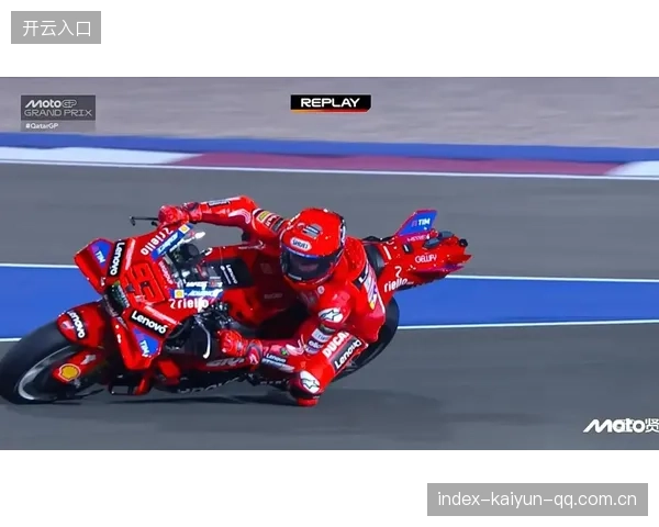 MotoGP马奎斯极限刹车救车成功